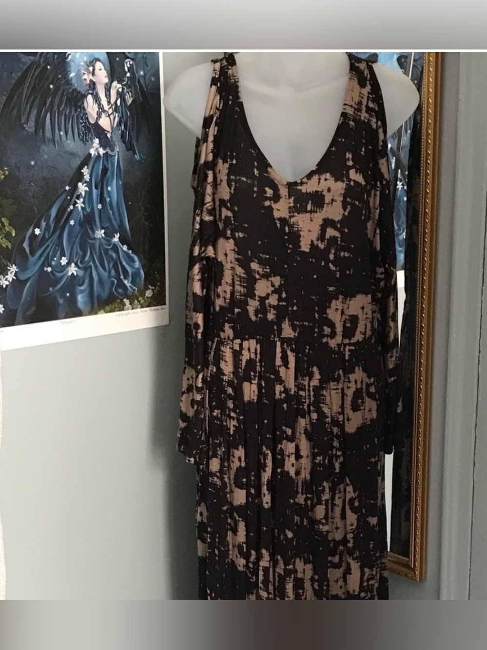 Loveappella Maxi Dress Medium Black Blush Beige Abstract Print Cold Shoulder